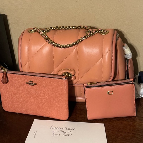Coach quilted Madison bundle - Picture 1 of 15